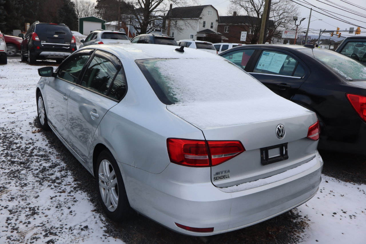 Volkswagen Jetta S 6A 2015