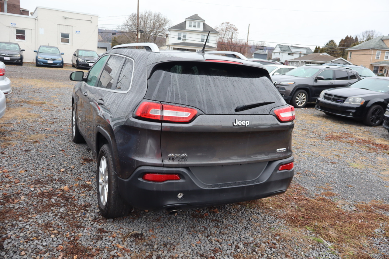 Jeep Cherokee Latitude 4WD 2014