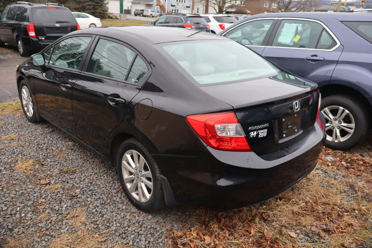Honda Civic EX-L Sedan 5-Speed AT 2012