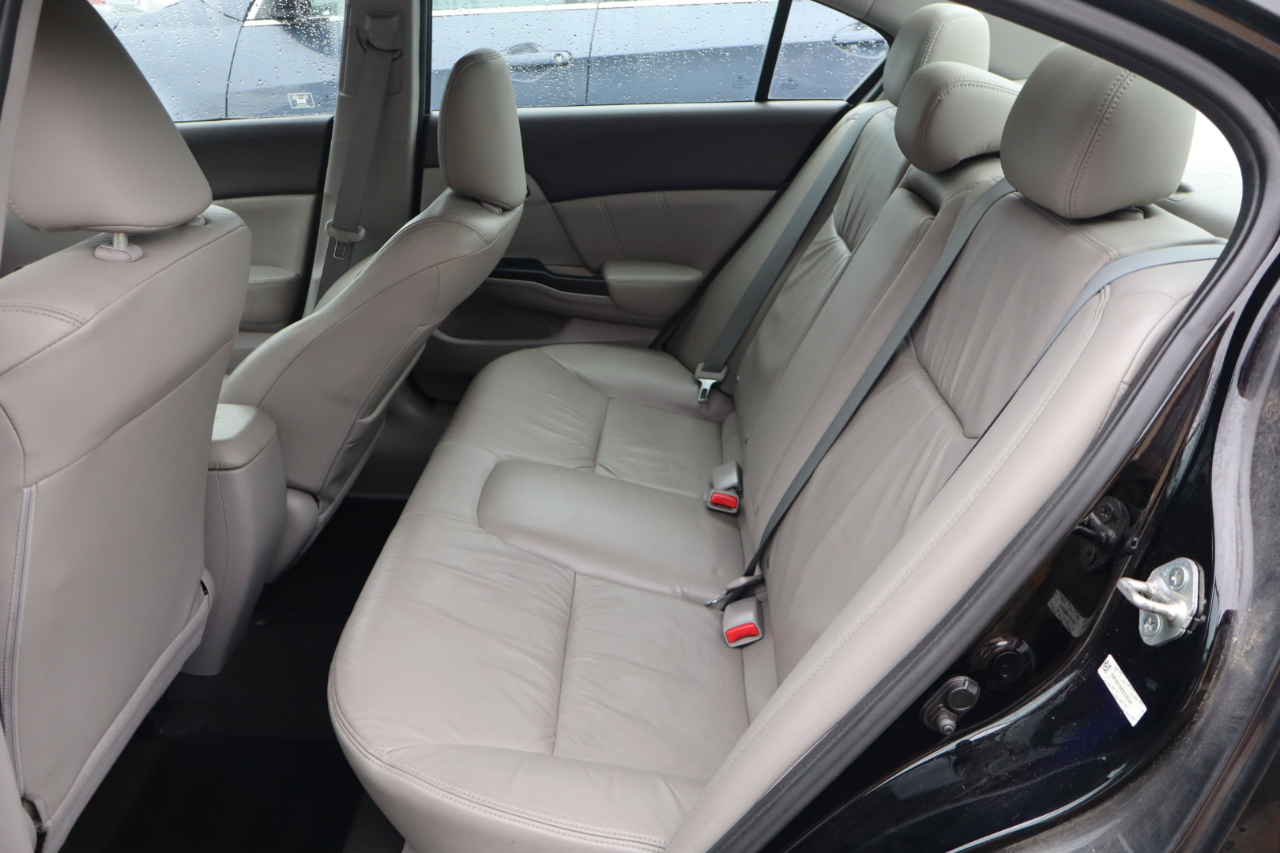 Honda Civic EX-L Sedan 5-Speed AT 2012