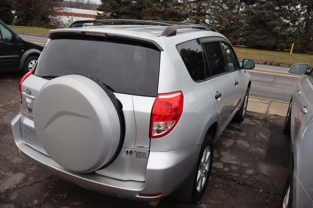 Toyota RAV4 Base I4 4WD 2008