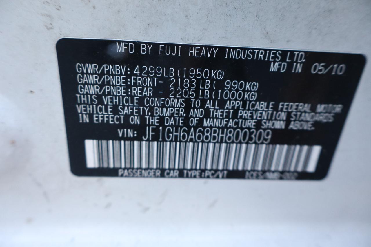 Subaru Impreza 2.5i 5-door 2011