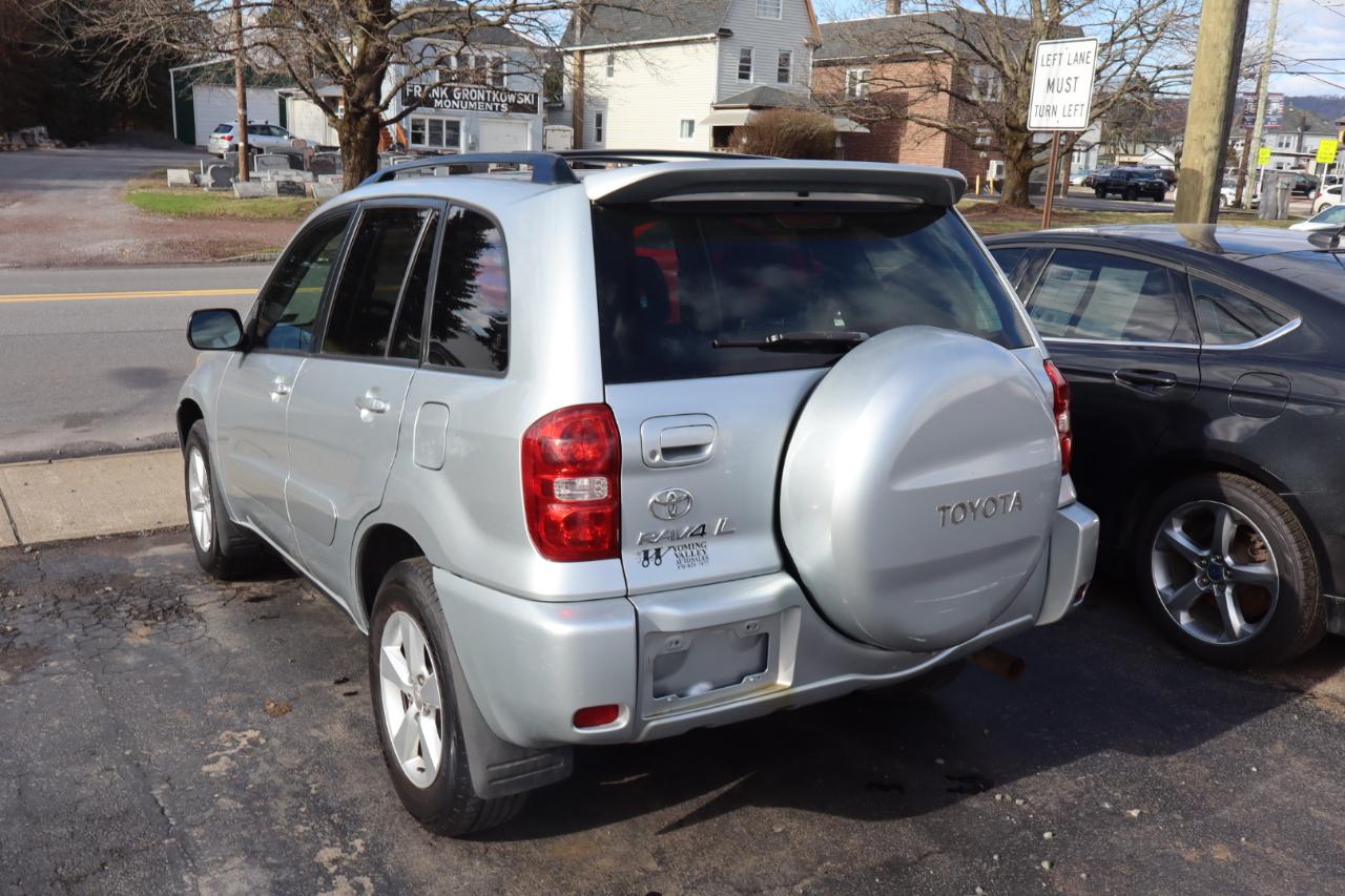 Toyota RAV4 4WD 2004