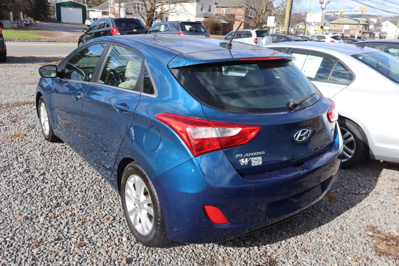 Hyundai Elantra GT A/T 2015