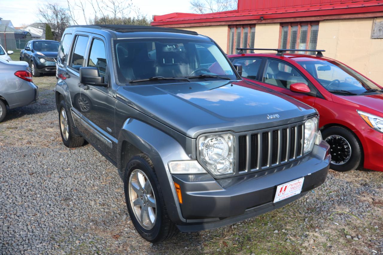 Jeep Liberty Sport 4WD 2012