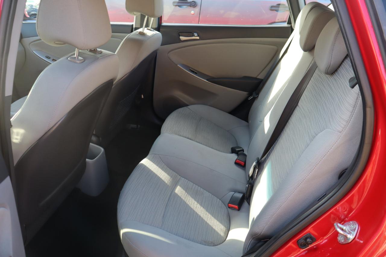 Hyundai Accent Sport 5-Door 6A 2016