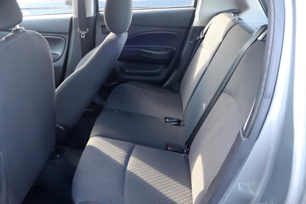 Mitsubishi Mirage ES CVT 2018