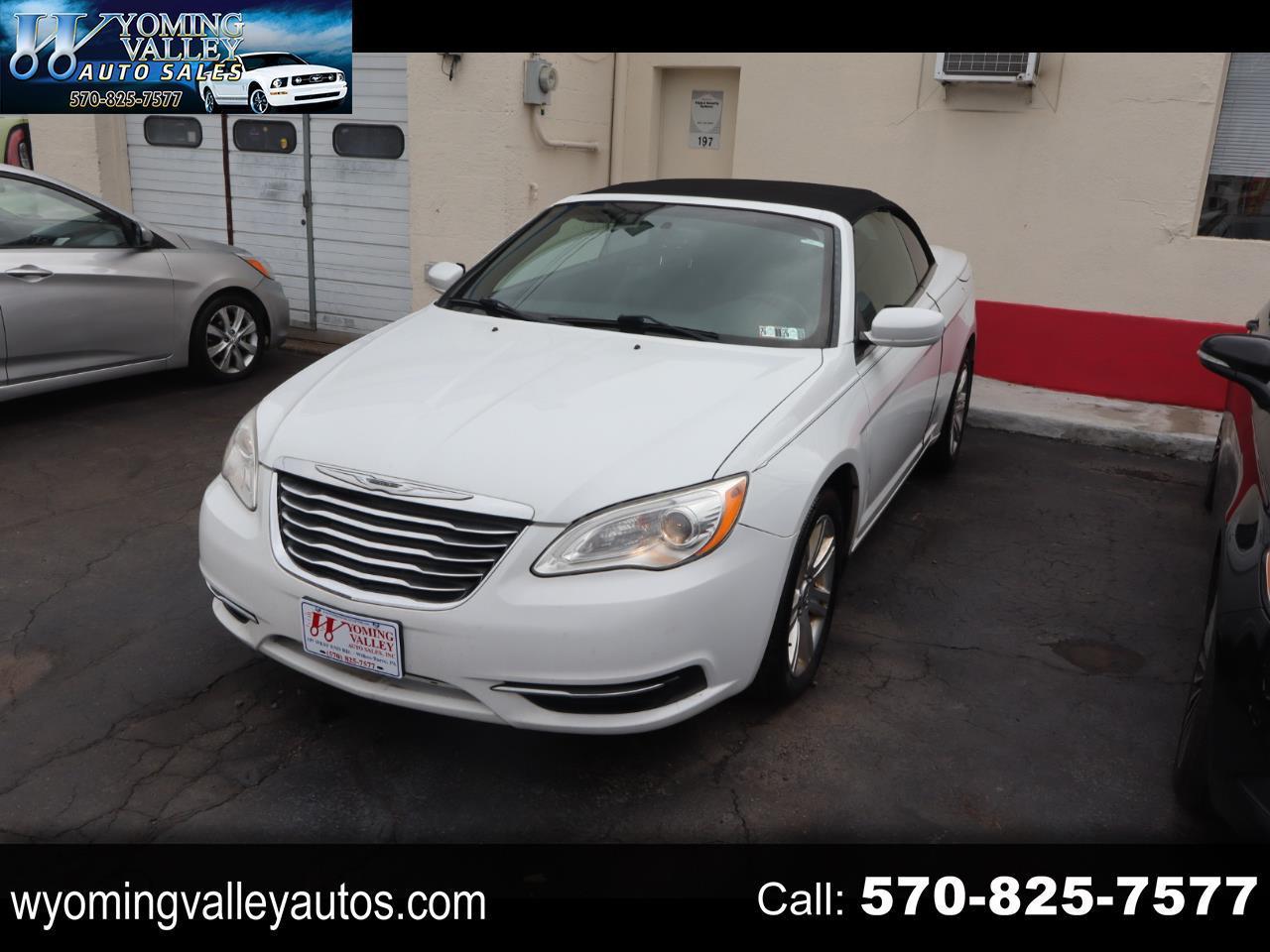 2012 Chrysler 200 Touring Convertible