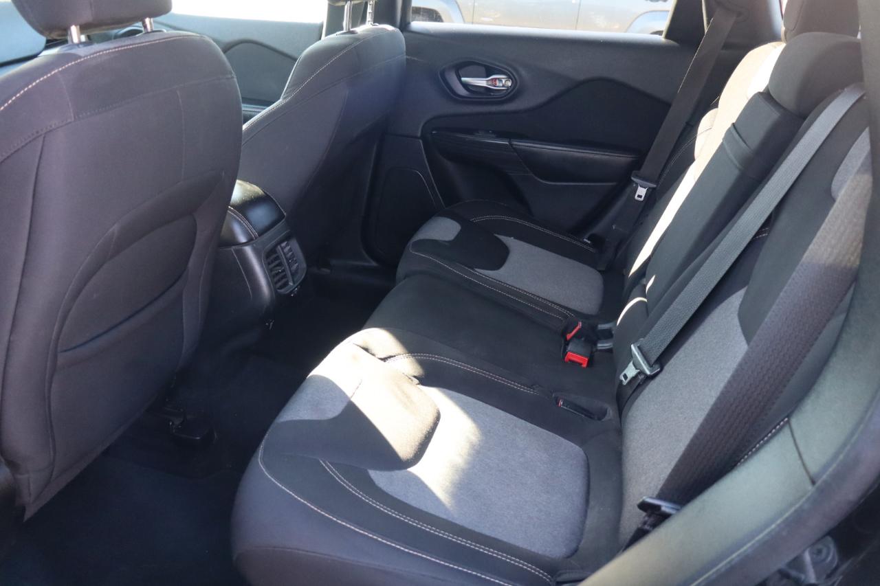 Jeep Cherokee Latitude 4WD 2014