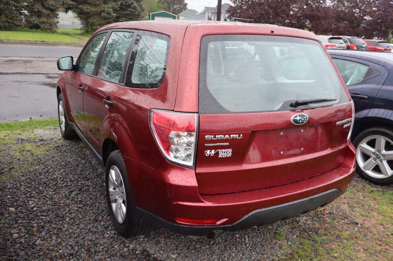 Subaru Forester 2.5X 2010