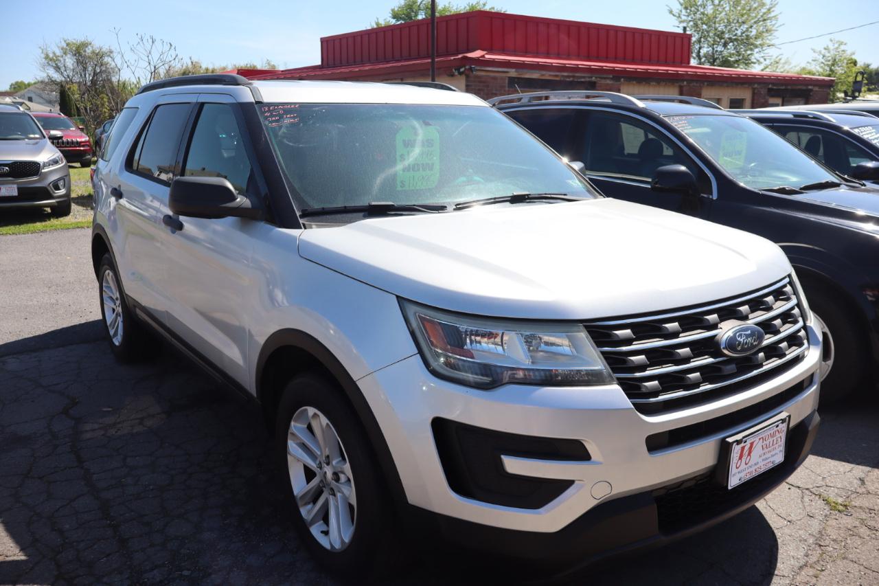 Ford Explorer Base 4WD 2016