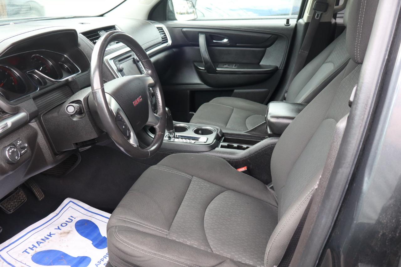 GMC Acadia SLE-1 FWD 2014