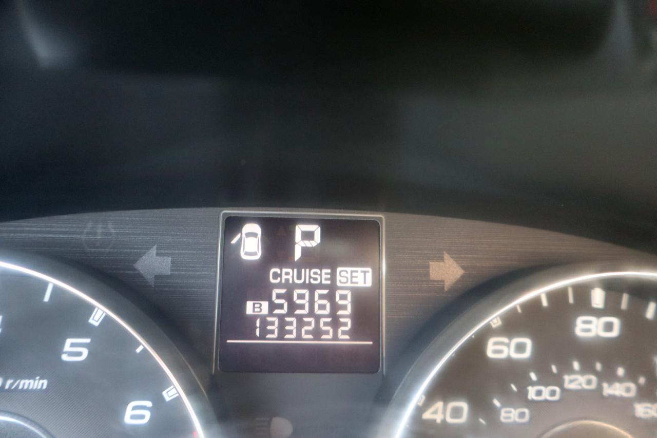 Subaru Legacy 2.5i Premium 2012