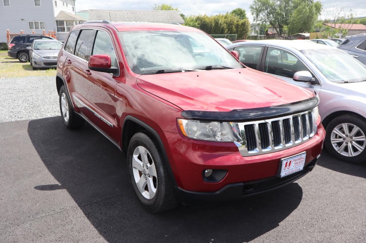 Jeep Grand Cherokee Laredo 4WD 2012