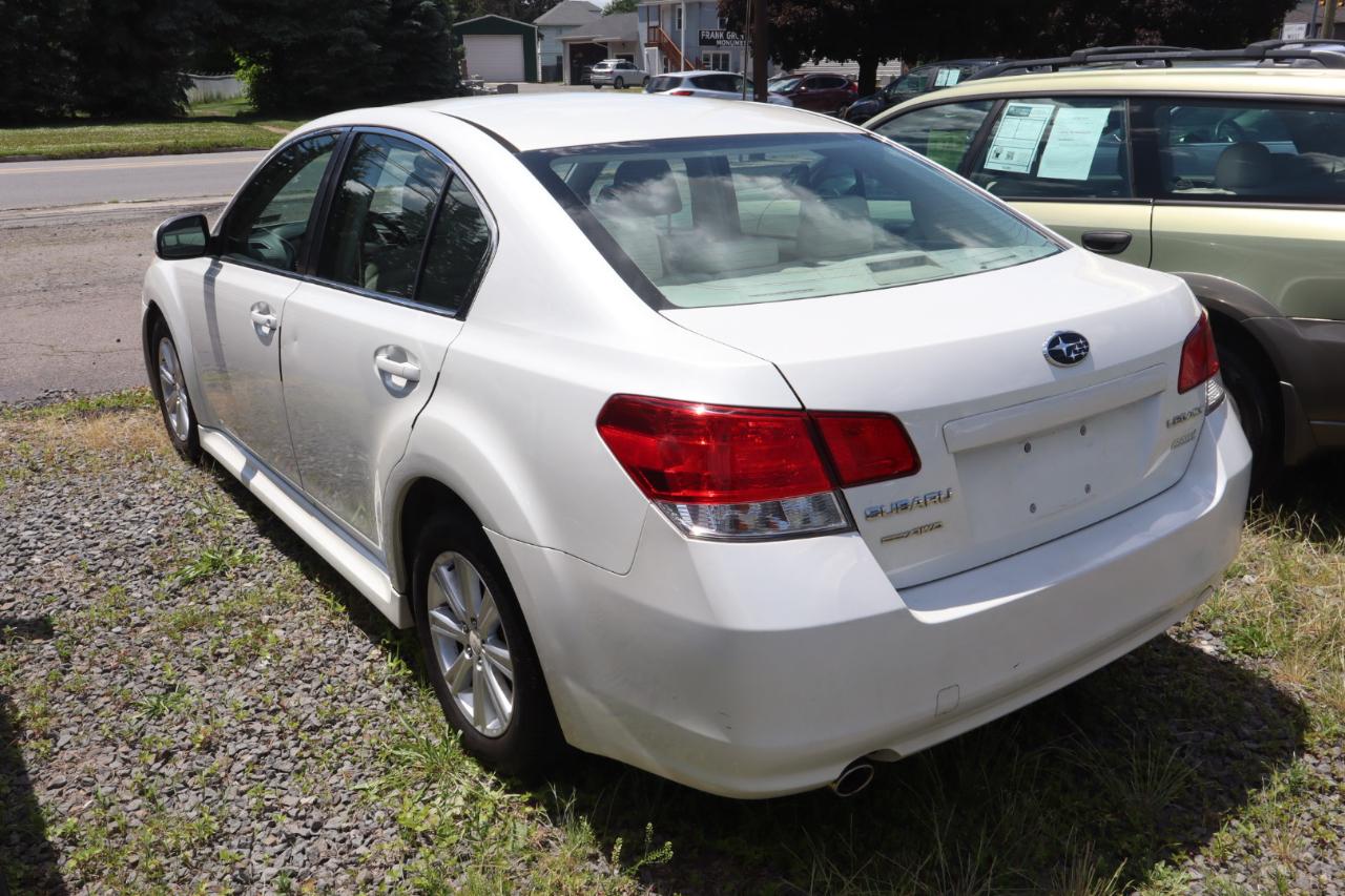 Subaru Legacy 2.5i Premium 2012