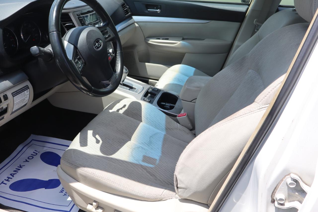 Subaru Legacy 2.5i Premium 2012