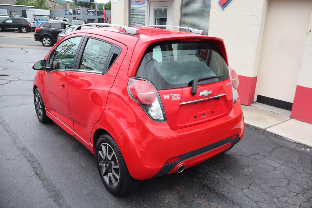 Chevrolet Spark 2LT Auto 2013