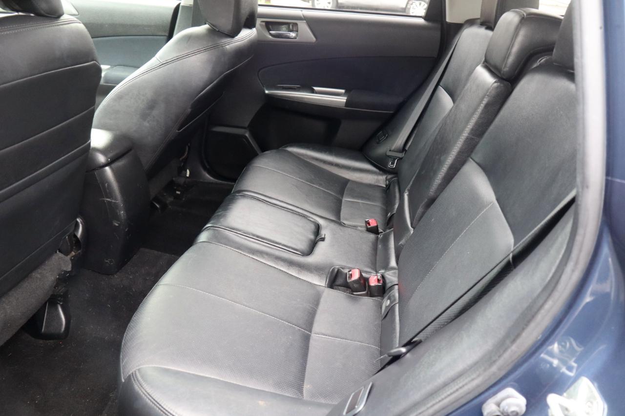 Subaru Forester 2.5X Limited 2012