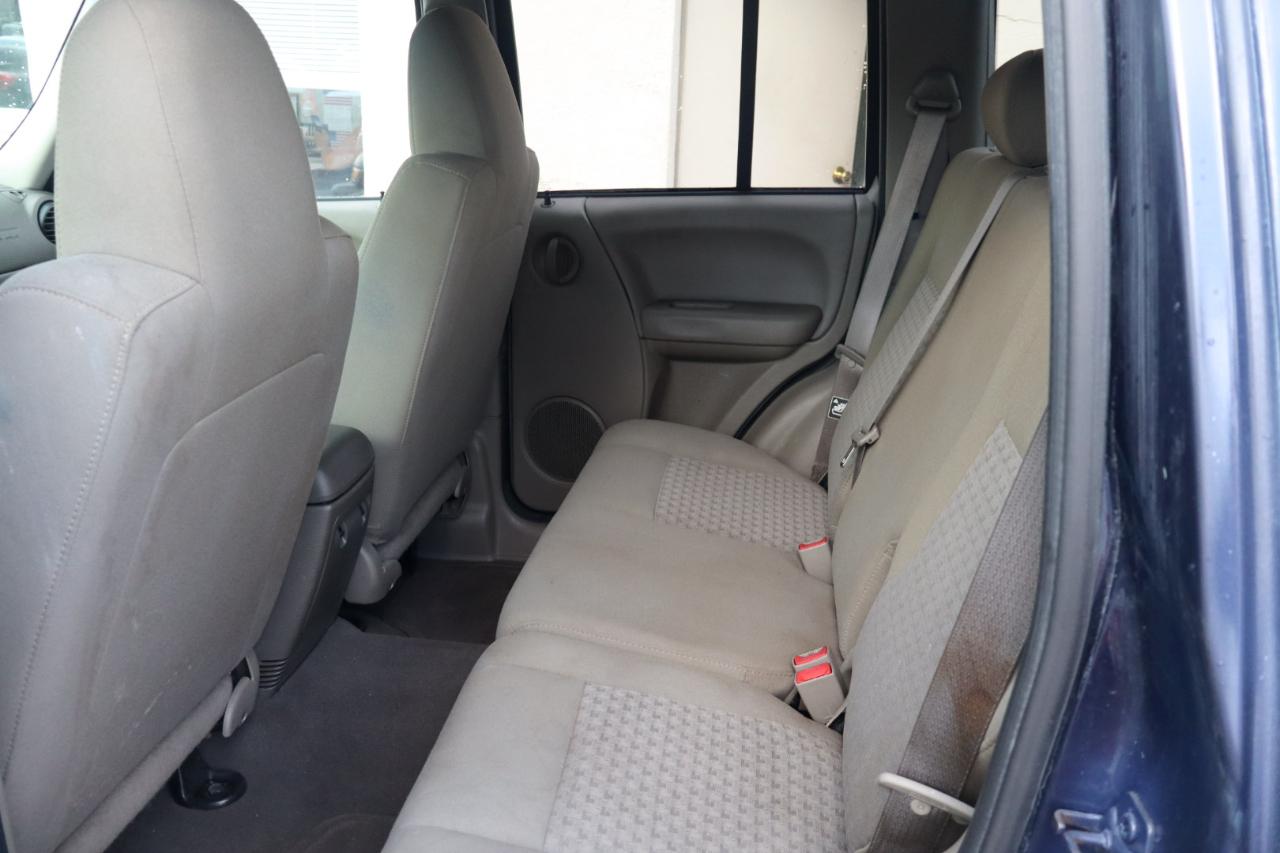 Jeep Liberty Sport 4WD 2007