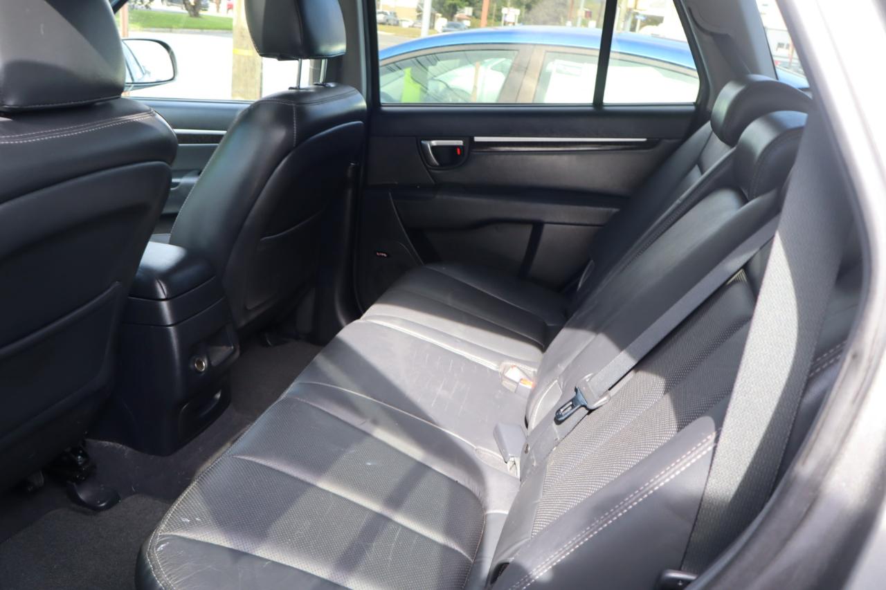 Hyundai Elantra Touring SE Automatic 2010