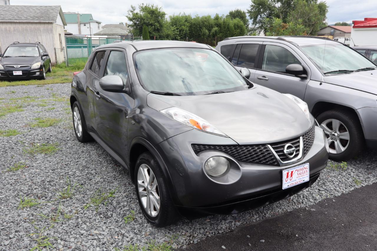 Nissan Juke SV AWD 2011
