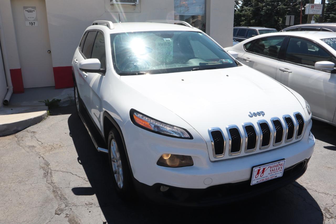 Jeep Cherokee Latitude FWD 2014