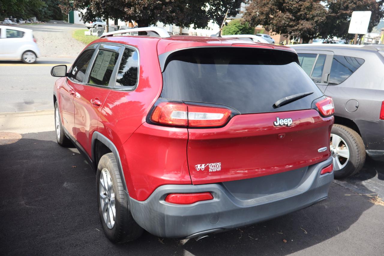 Jeep Cherokee Latitude FWD 2015