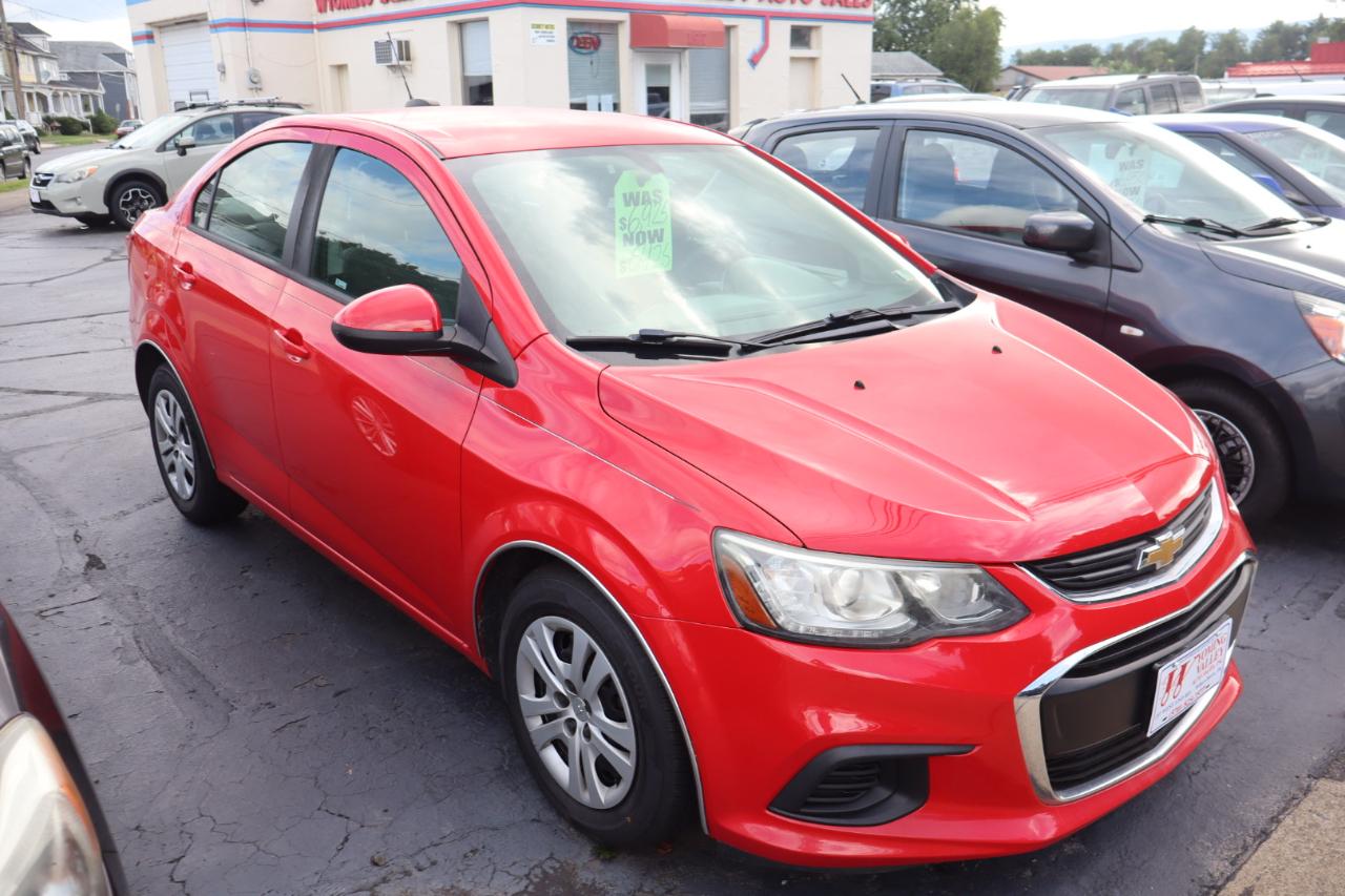 Chevrolet Sonic LS Auto Sedan 2017