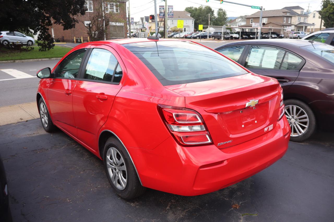 Chevrolet Sonic LS Auto Sedan 2017
