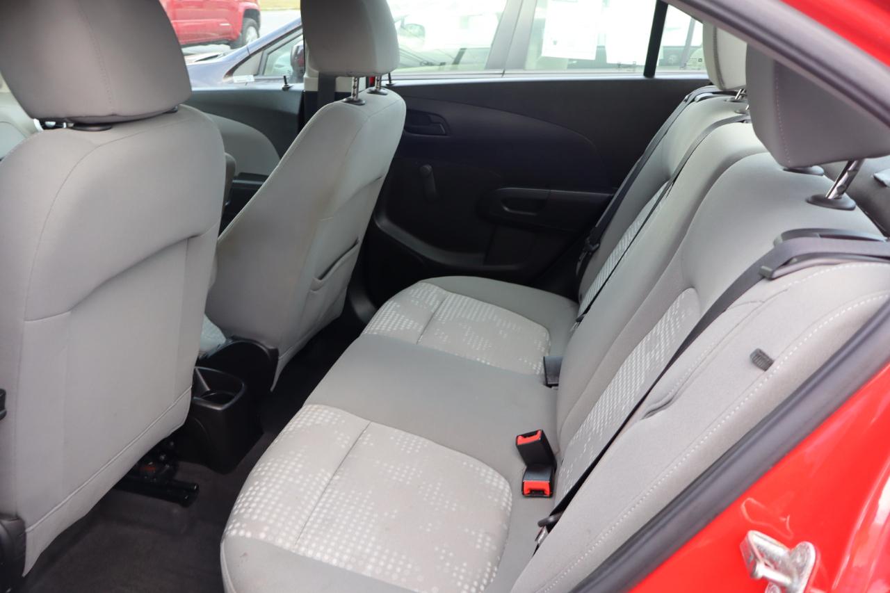 Chevrolet Sonic LS Auto Sedan 2017