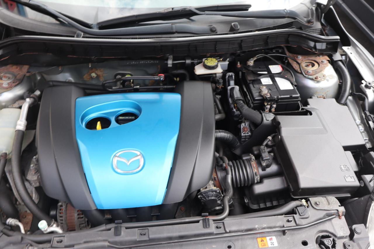 Mazda MAZDA3 I Grand Touring 5-Door 2012