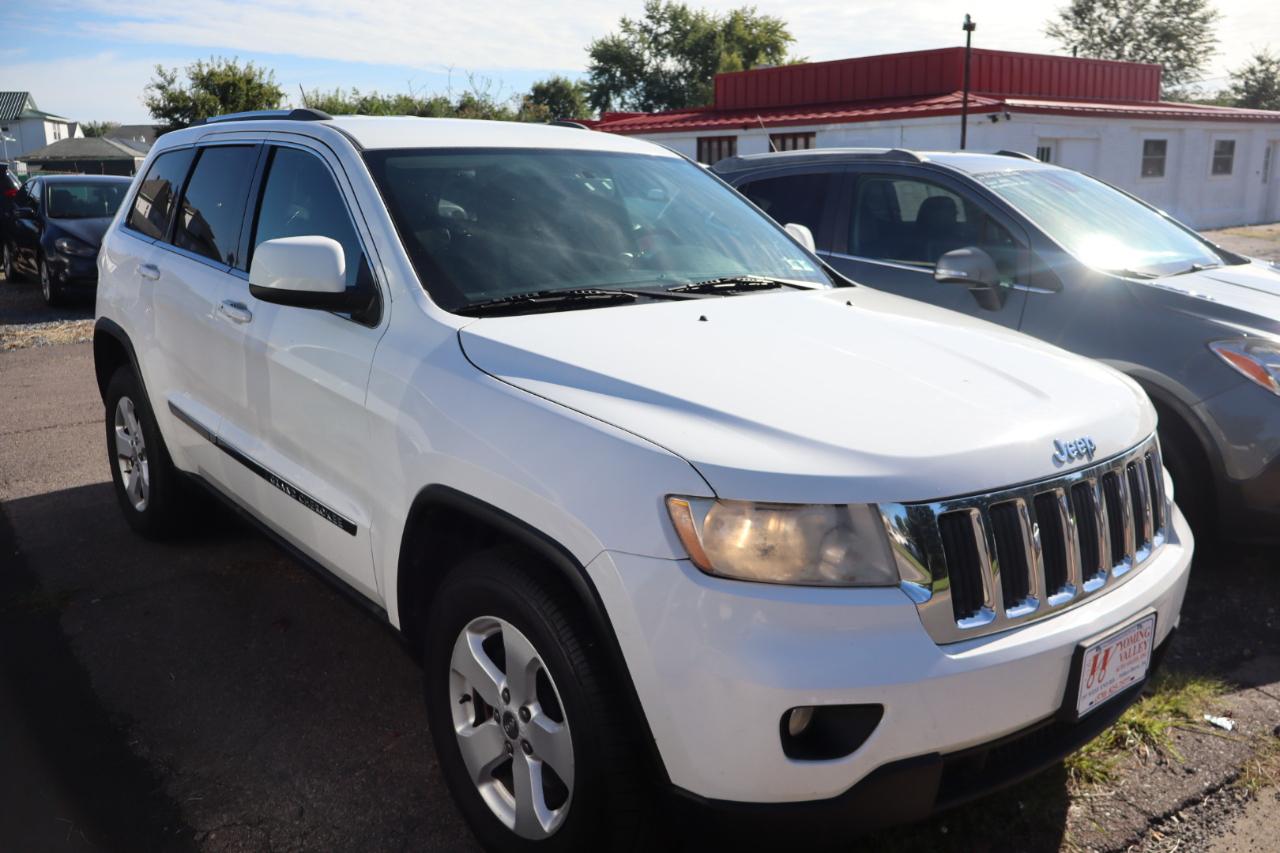Jeep Grand Cherokee Laredo 4WD 2013