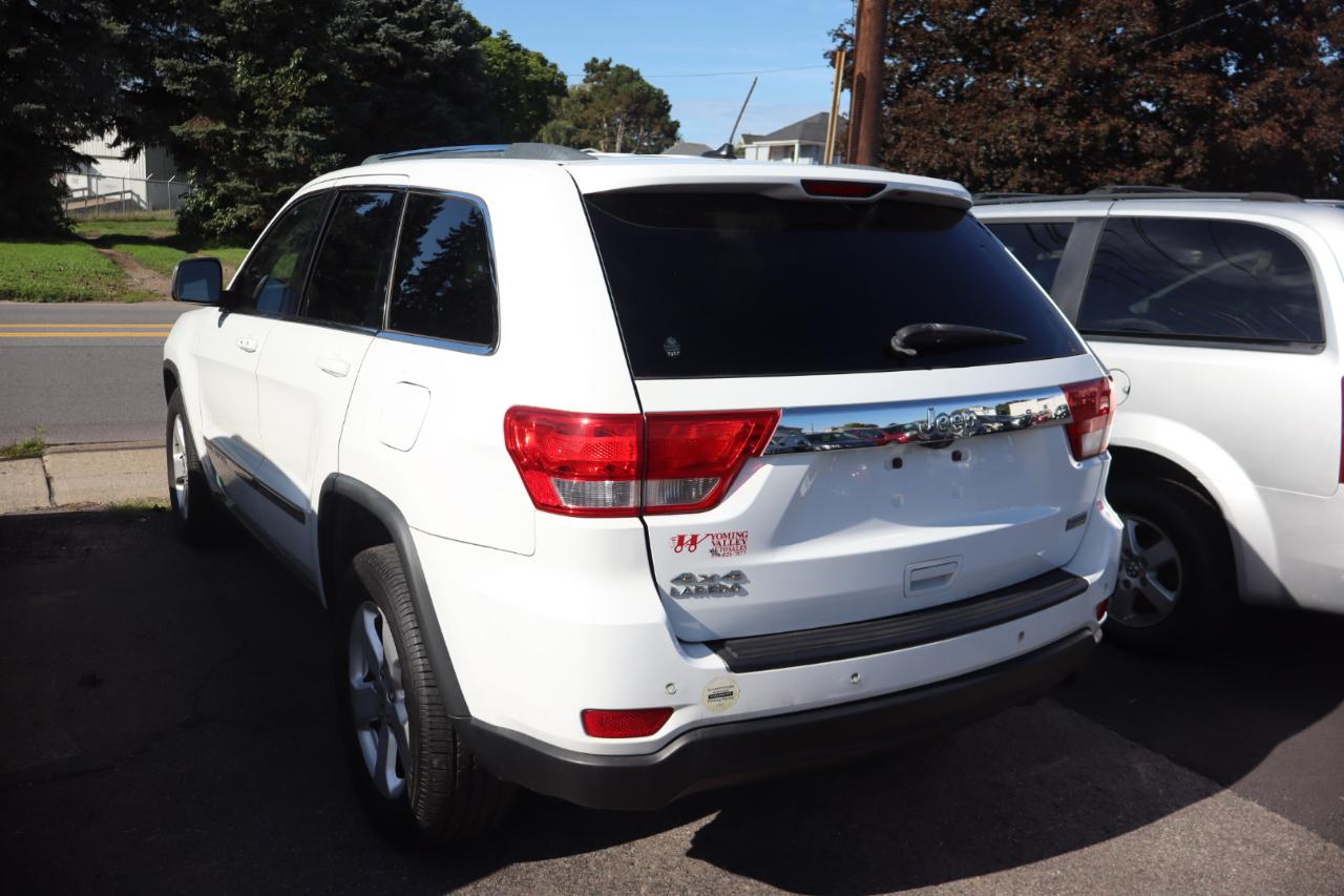 Jeep Grand Cherokee Laredo 4WD 2013