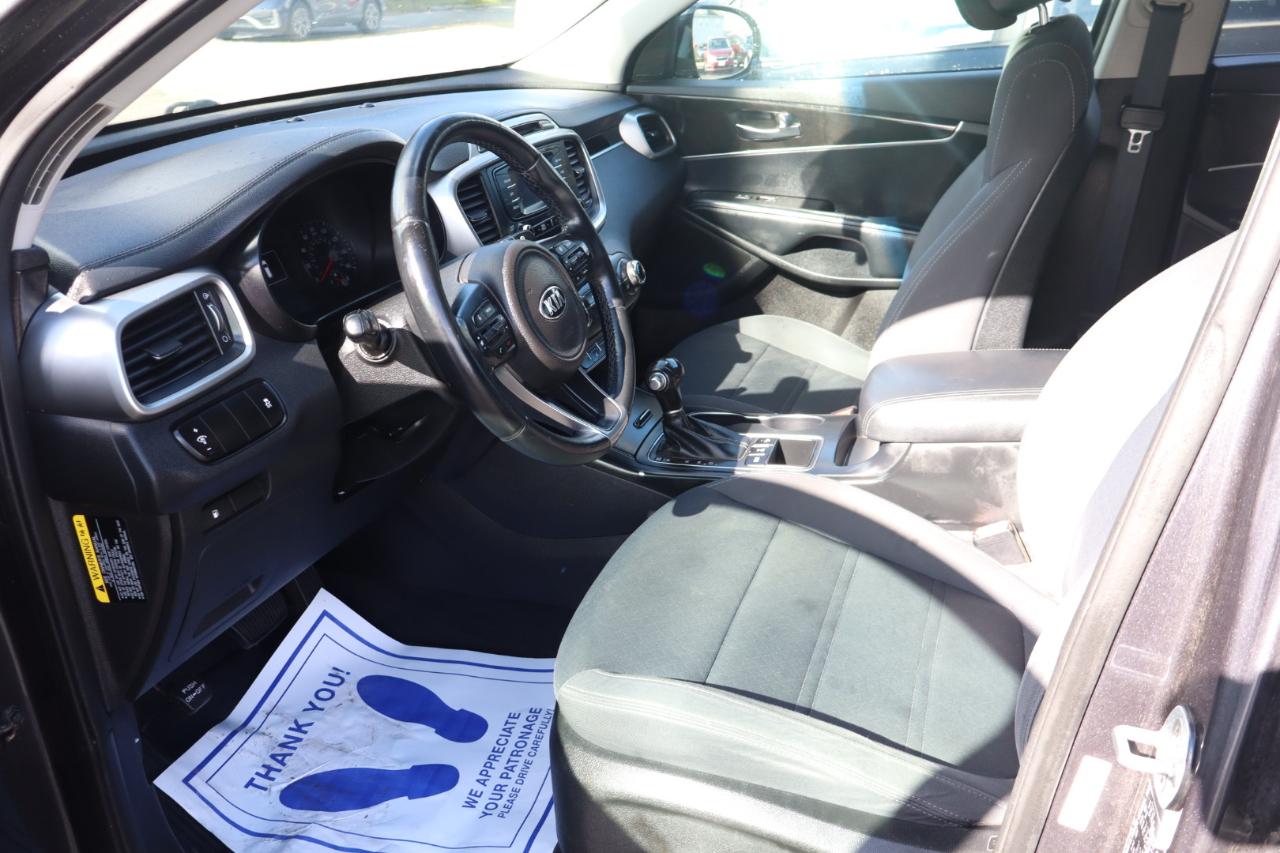 Kia Sorento LX V6 AWD 2016