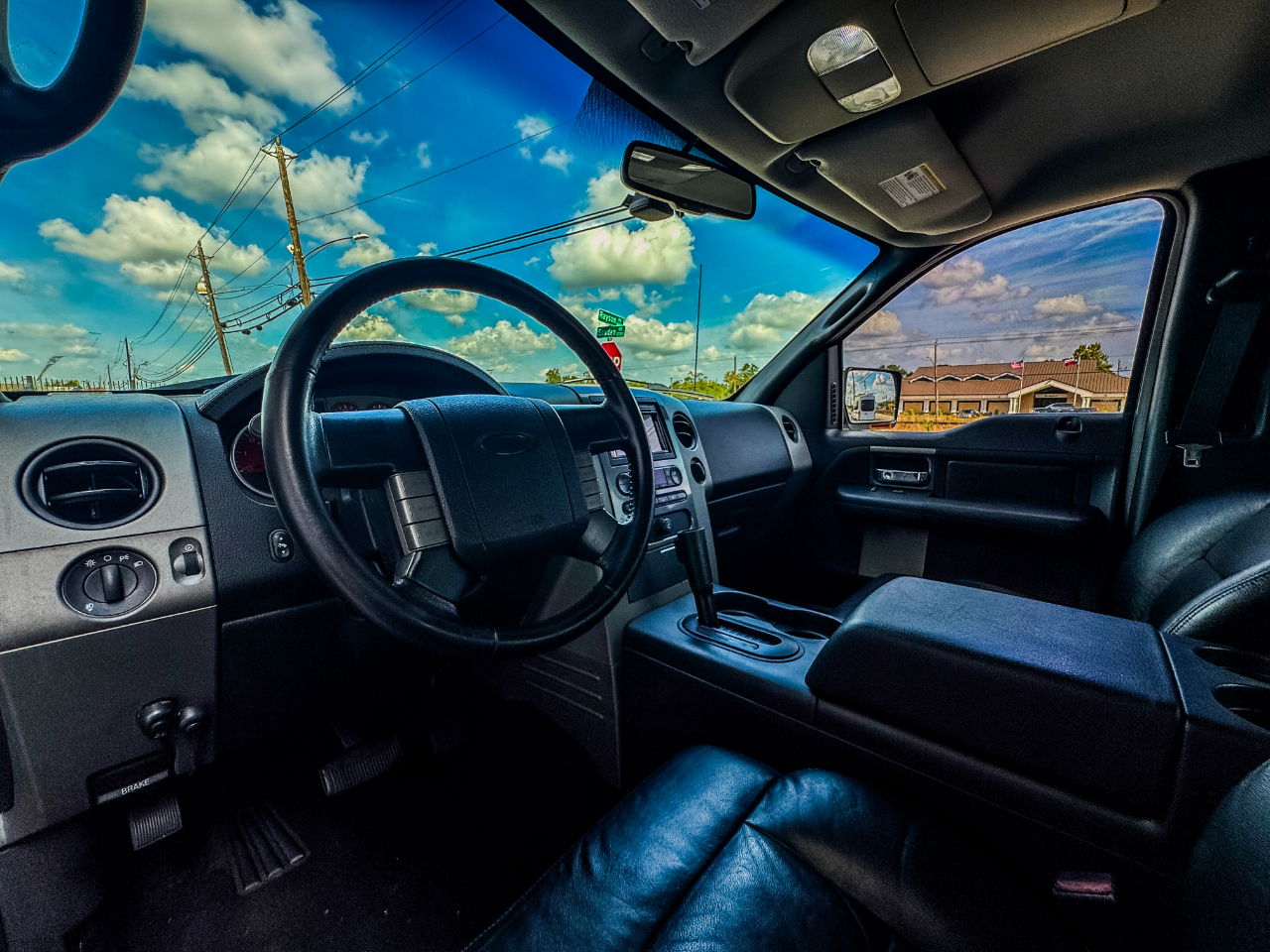 Ford F-150 XLT SuperCrew Short Box 4WD 2007