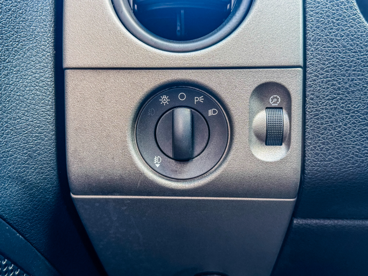 Ford F-150 XLT SuperCrew Short Box 4WD 2007