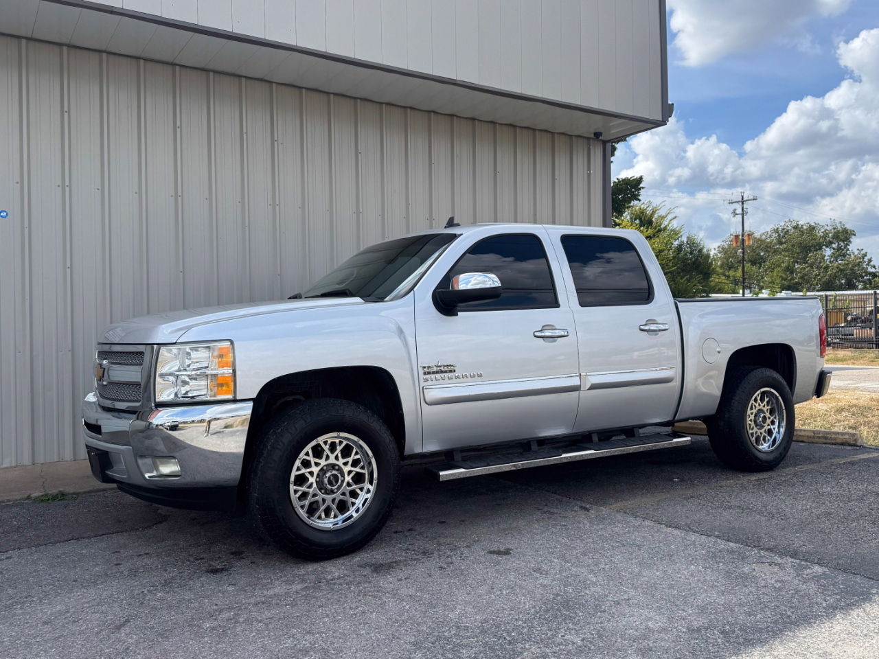 Chevrolet Silverado 1500 LT Crew Cab 2WD 2012