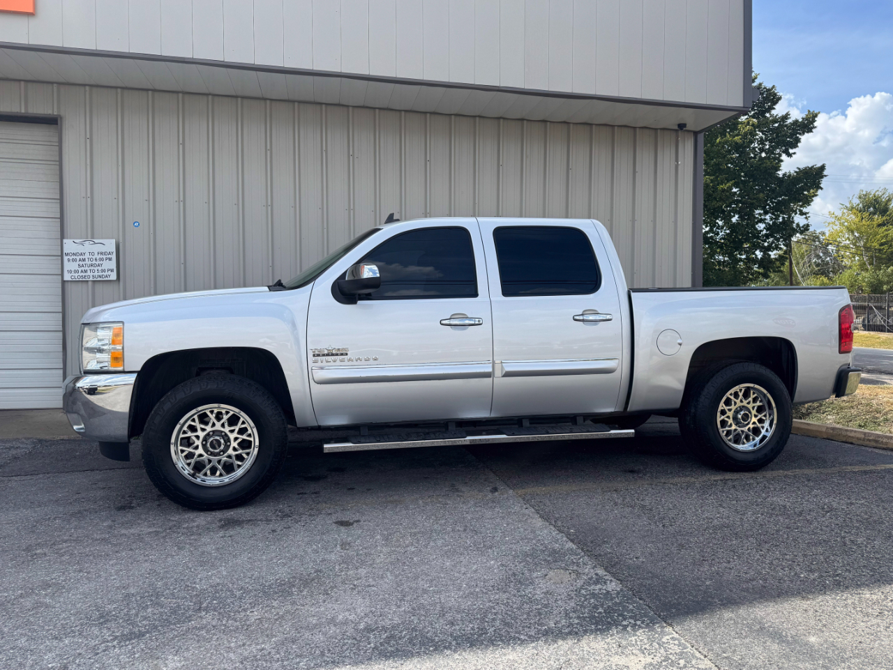 Chevrolet Silverado 1500 LT Crew Cab 2WD 2012