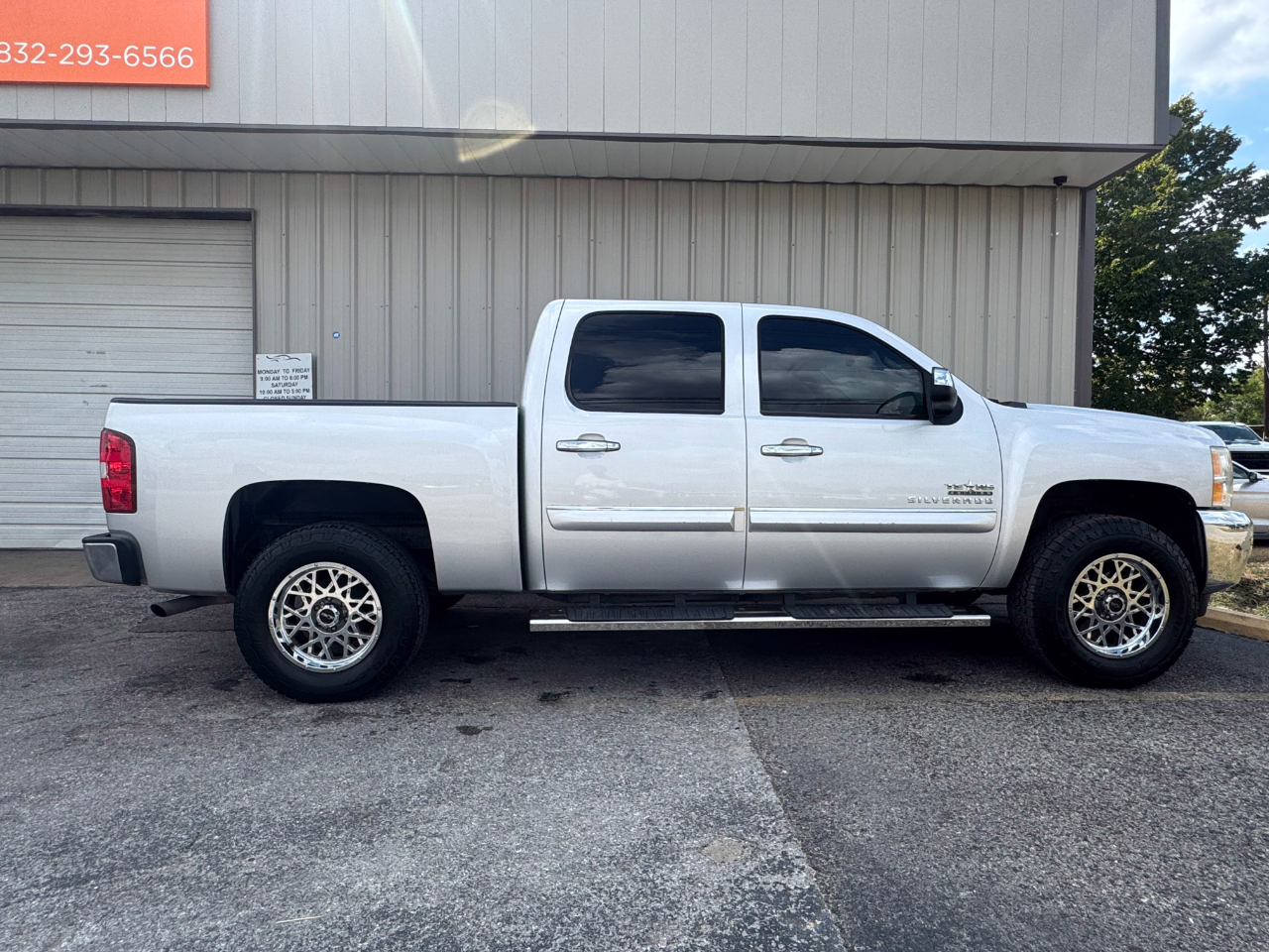 Chevrolet Silverado 1500 LT Crew Cab 2WD 2012