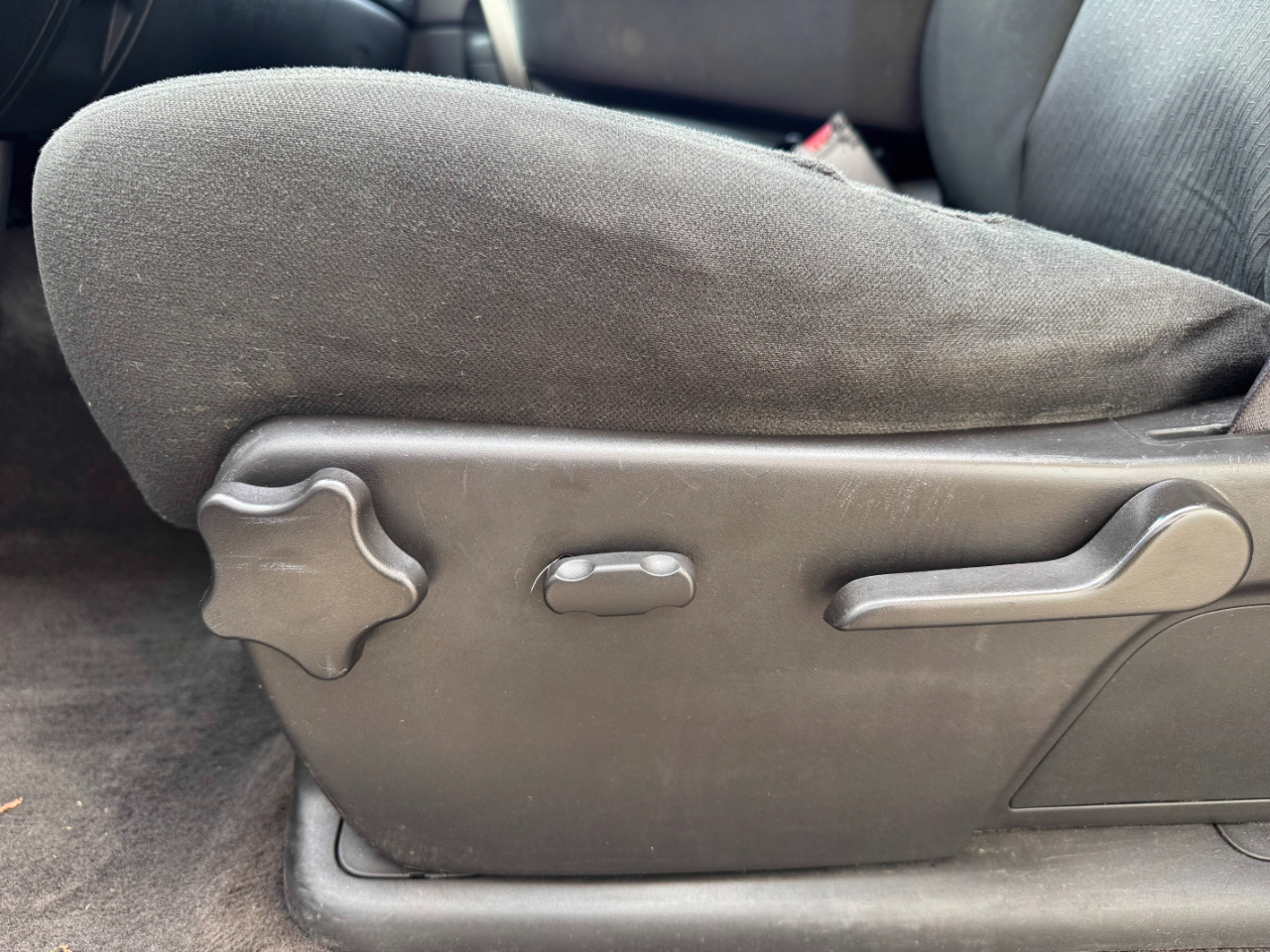 Chevrolet Silverado 1500 LT Crew Cab 2WD 2012