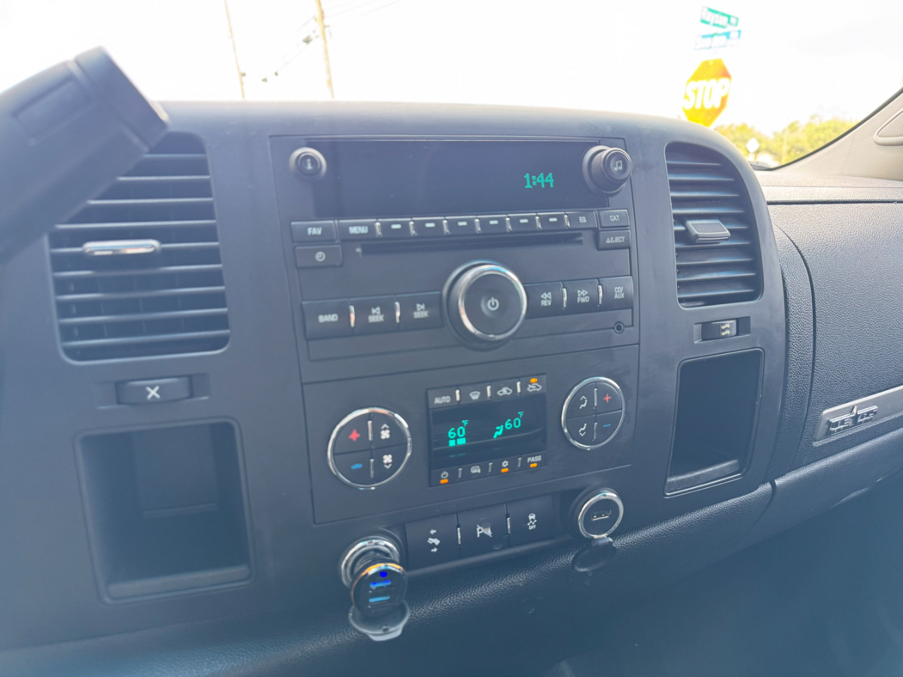Chevrolet Silverado 1500 LT Crew Cab 2WD 2012