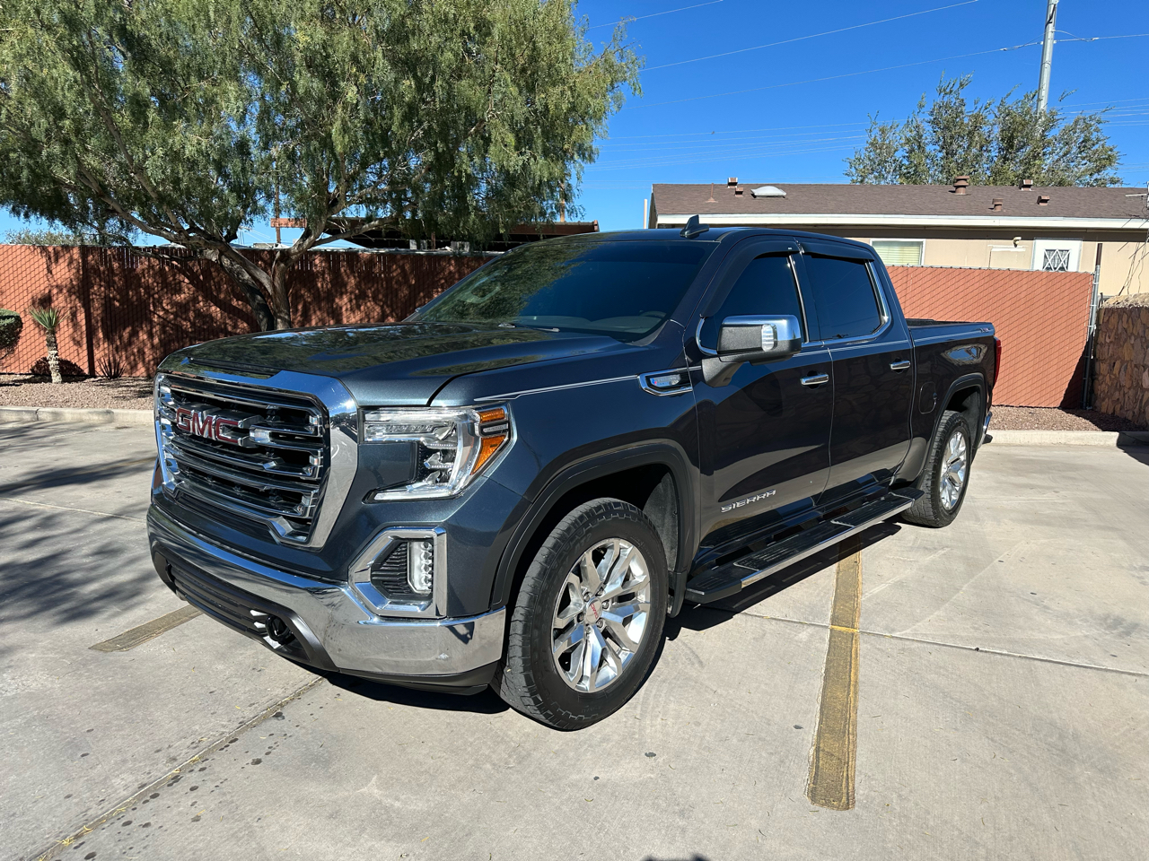 2019 GMC Sierra 1500 4WD Crew Cab 147" SLT