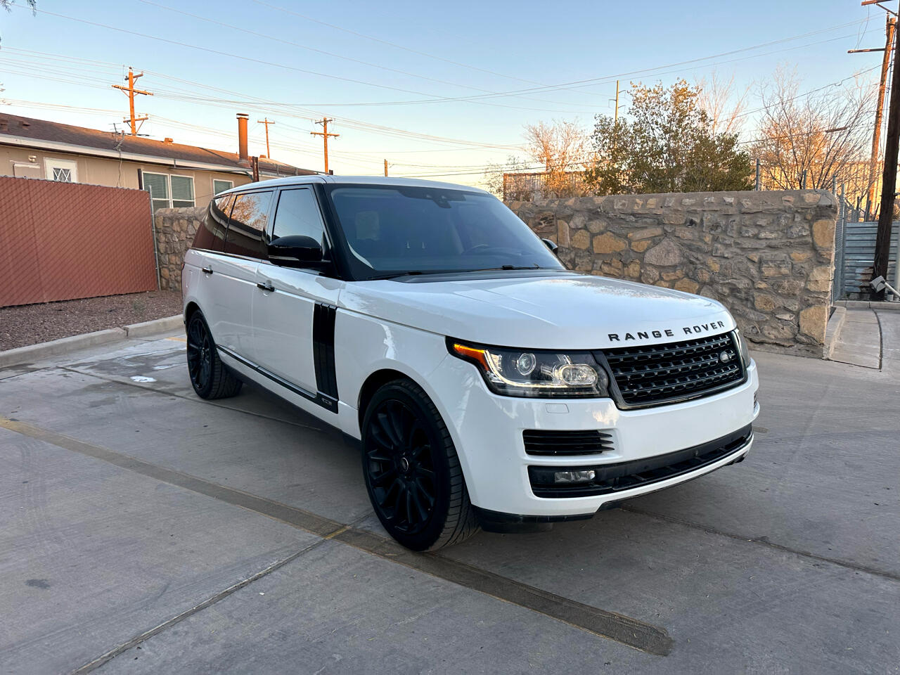 Land Rover Range Rover Supercharged LWB 2017