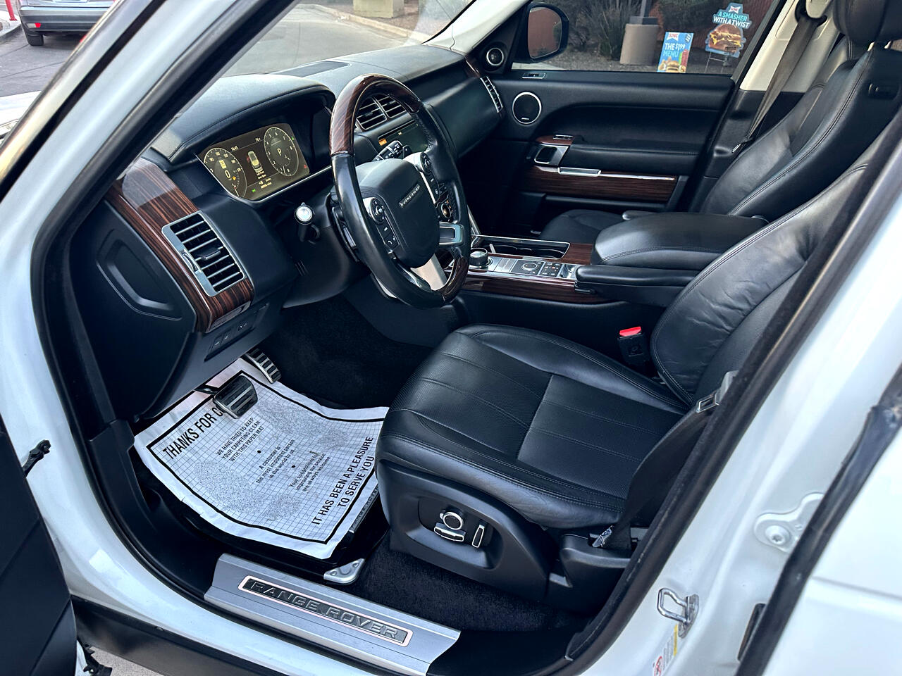 Land Rover Range Rover Supercharged LWB 2017