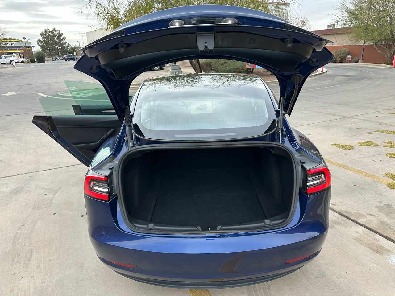 Tesla Model 3 Standard Range Plus 4D Sedan RWD 2023