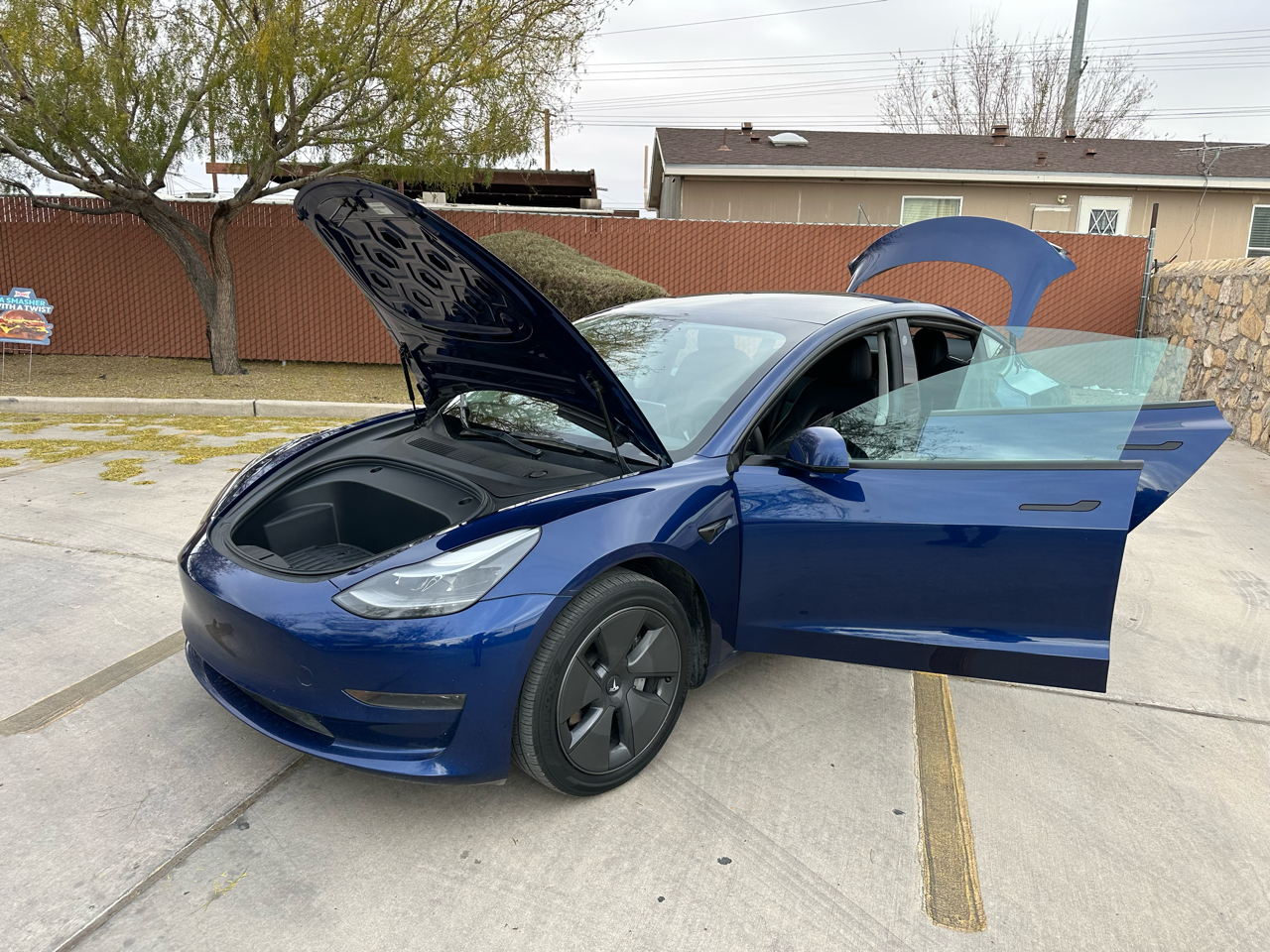 Tesla Model 3 Standard Range Plus 4D Sedan RWD 2023