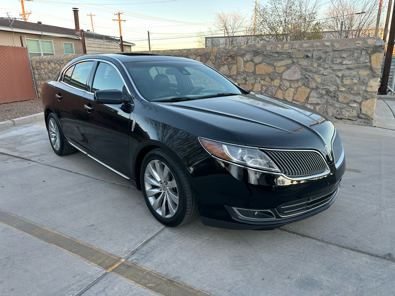 Lincoln MKS FWD 2016
