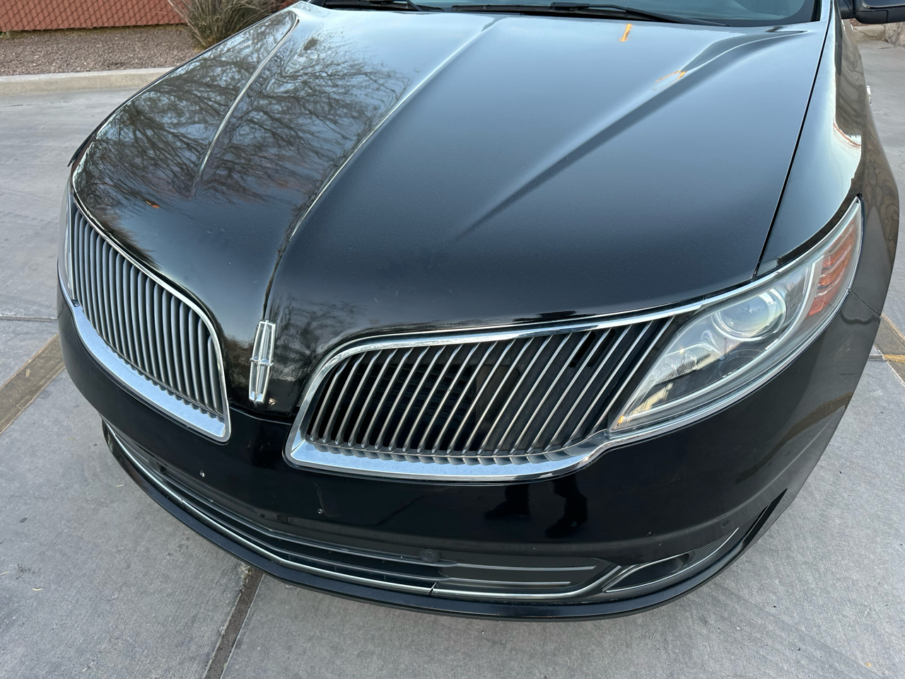 Lincoln MKS FWD 2016