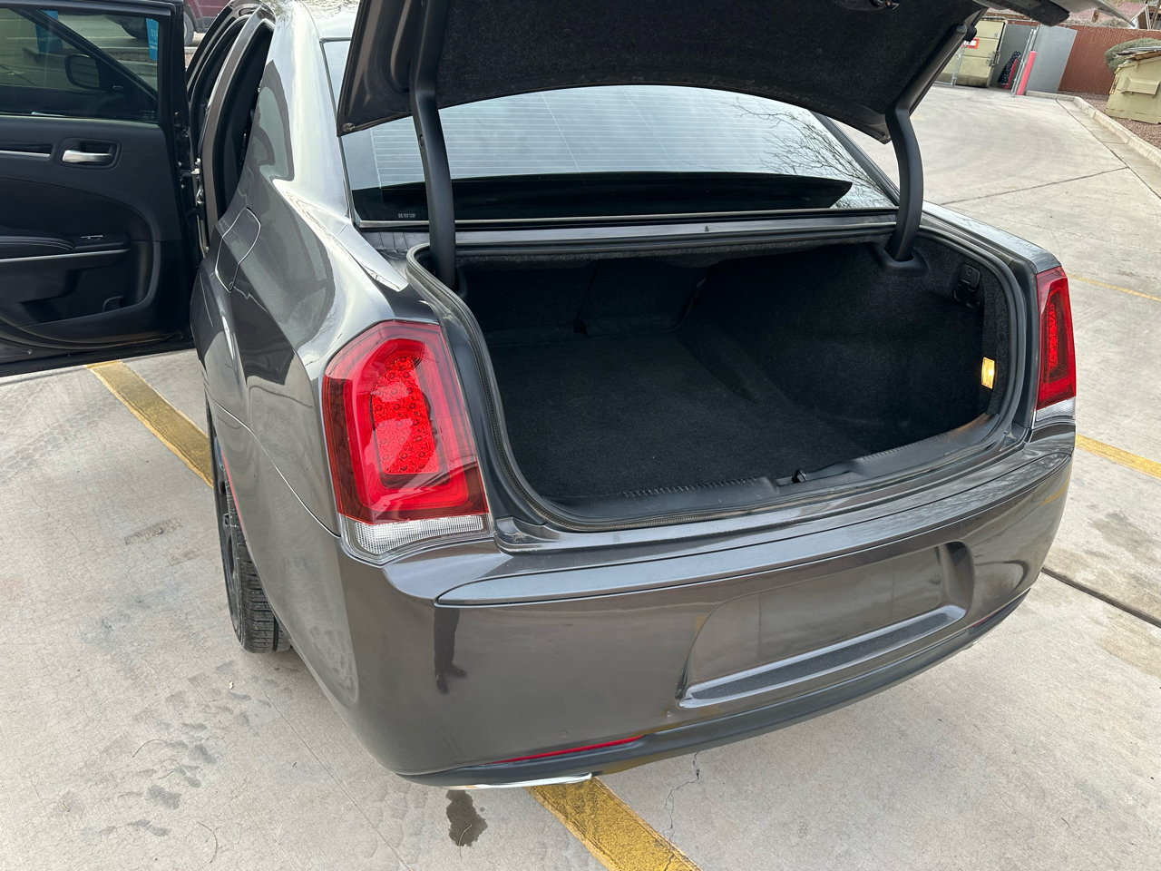 Chrysler 300 S V6 RWD 2019