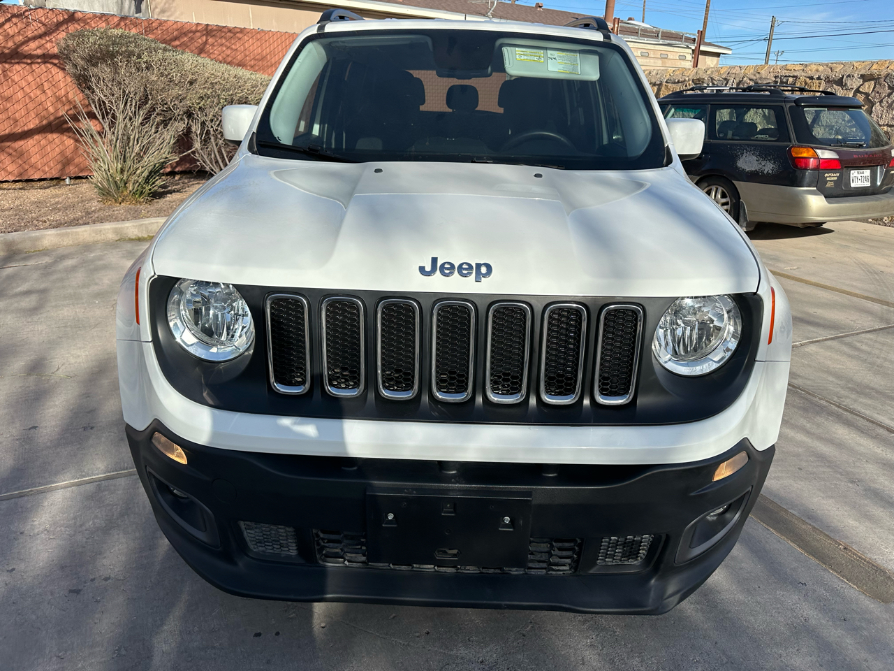 Jeep Renegade Latitude FWD 2016